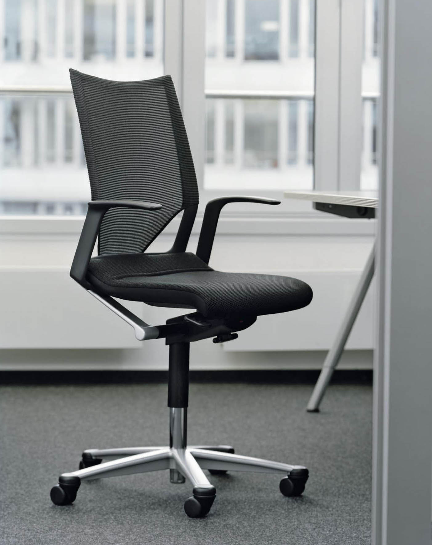 MODUS COMPACT by Wilkhahn 001